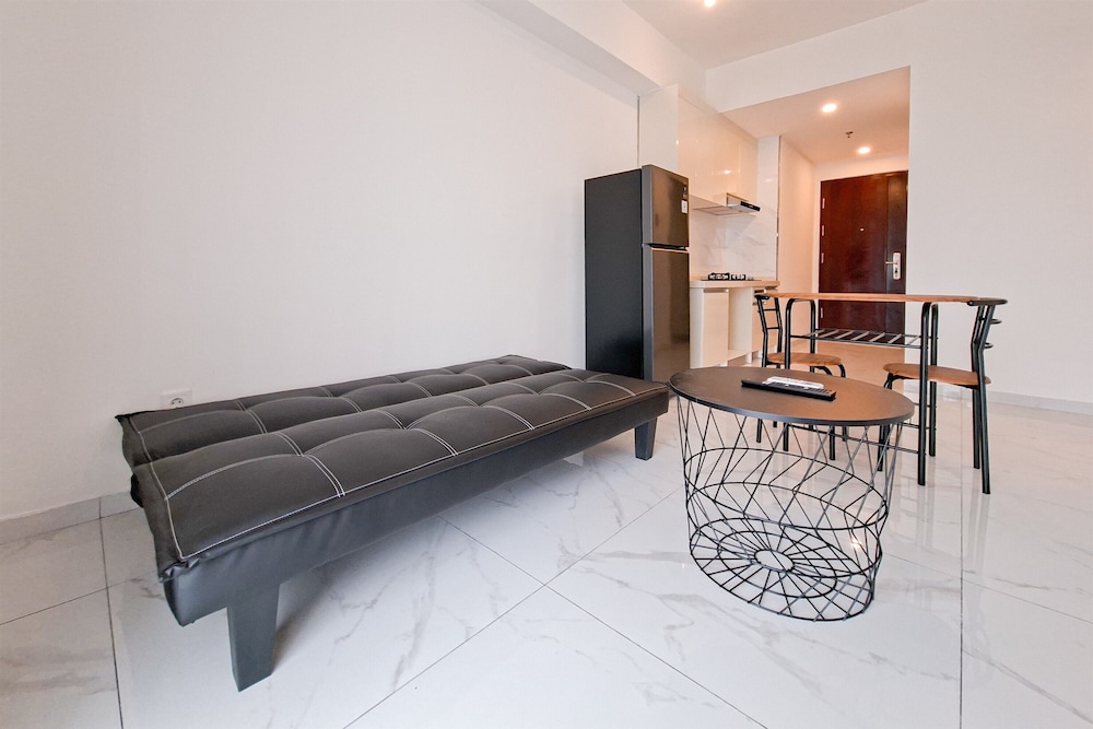 Tidy 2Br Sky House Alam Sutera Apartment Near Ikea