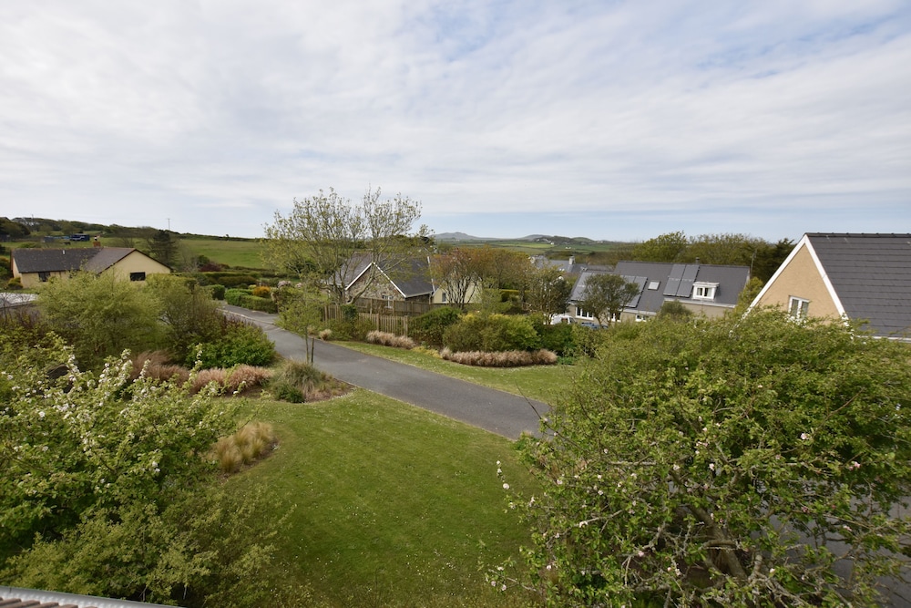Greenfields