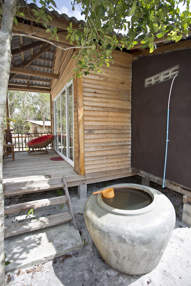 Orchid Resort
