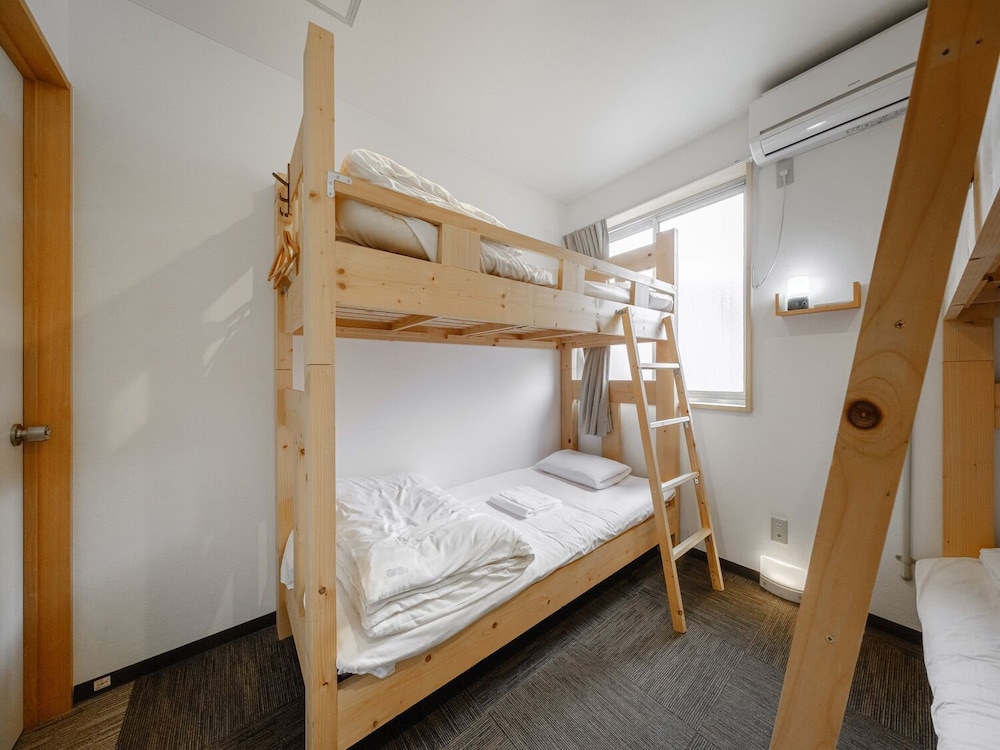 Guesthouse Hakodate Bay - Hostel
