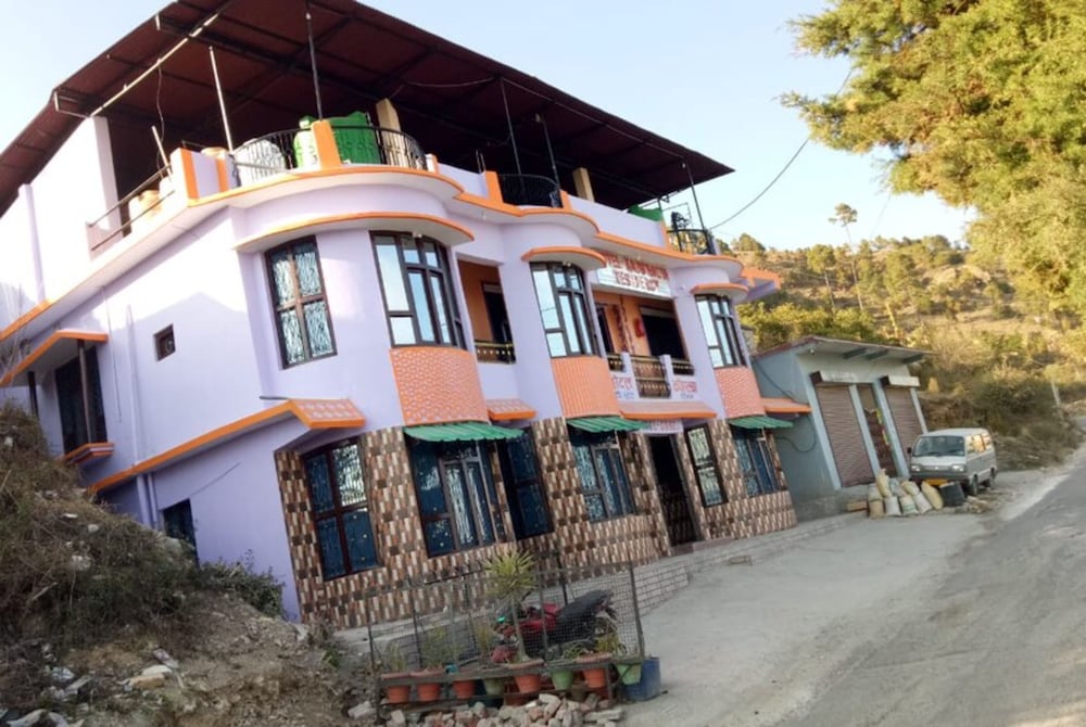Goroomgo Kaushalya Residency Uttarakhand view 5