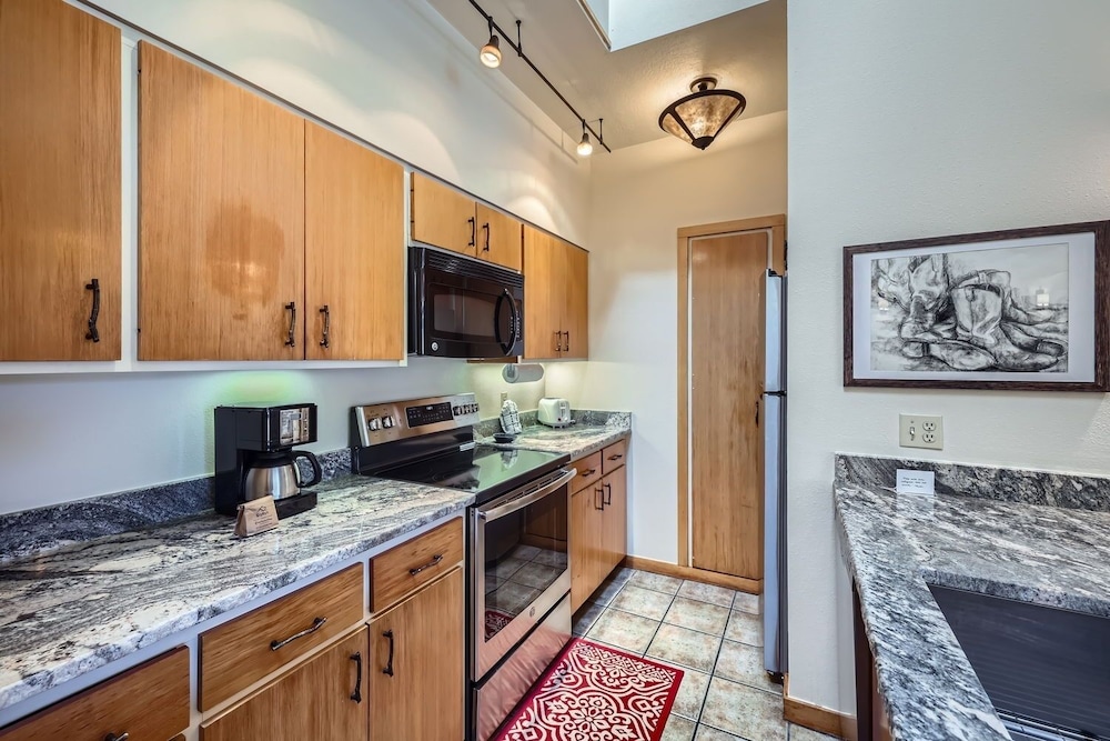 2017 Lodgepole 3 Bedroom Condo