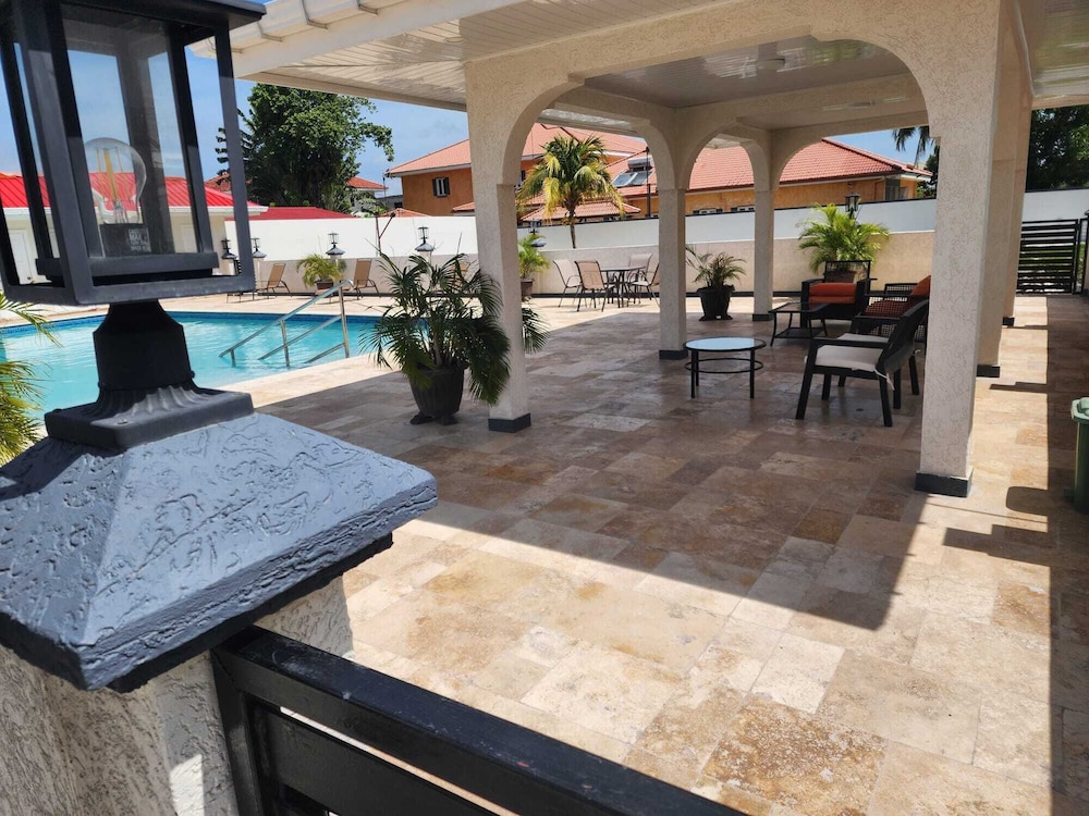 Ideal Executive Suites