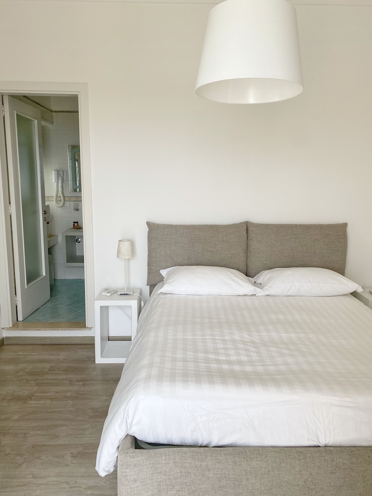 La Giuliva Charming Rooms