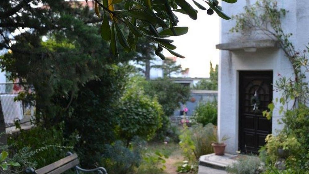 Apartments Oleandar Selce view 4