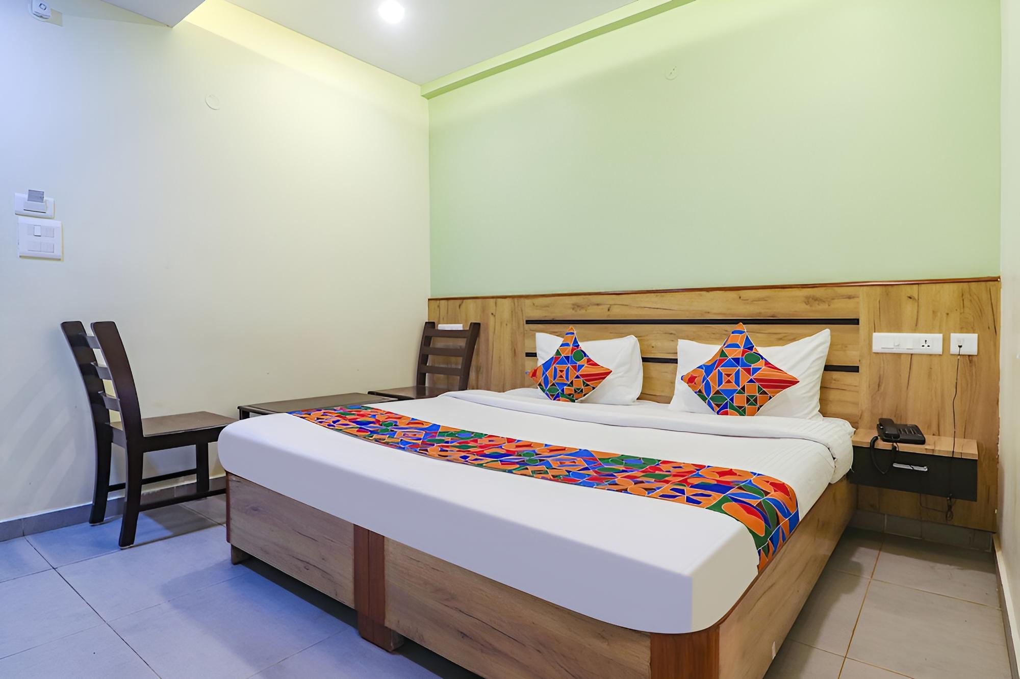 Fabhotel Sva view 5