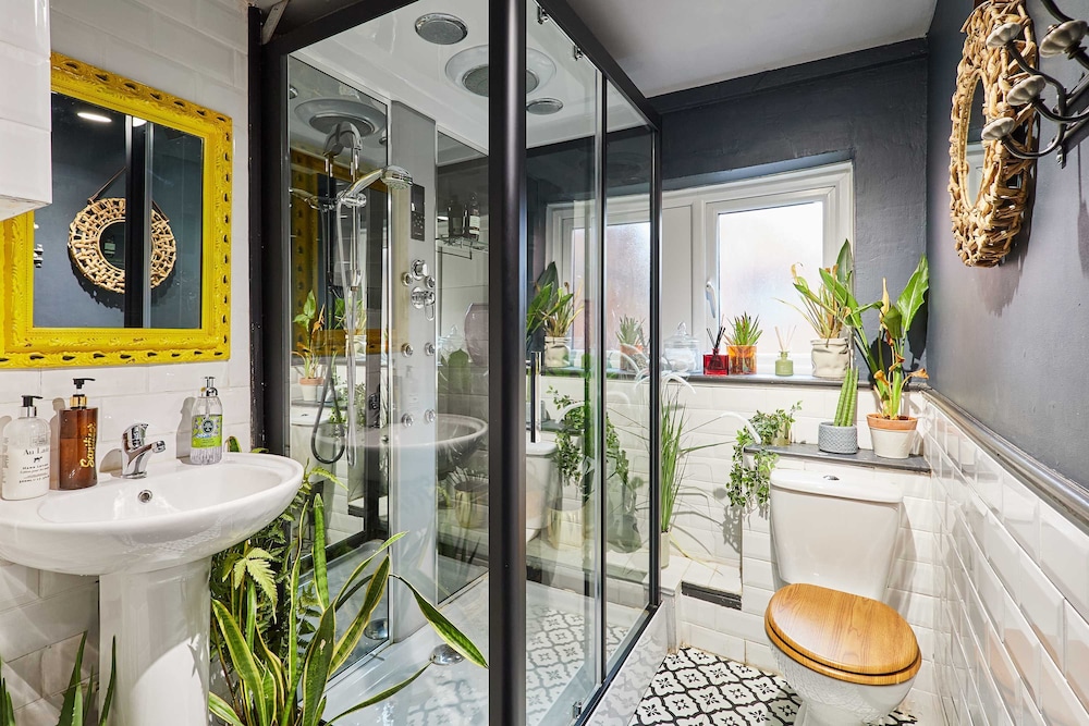 Host Stay The Little Townhouse