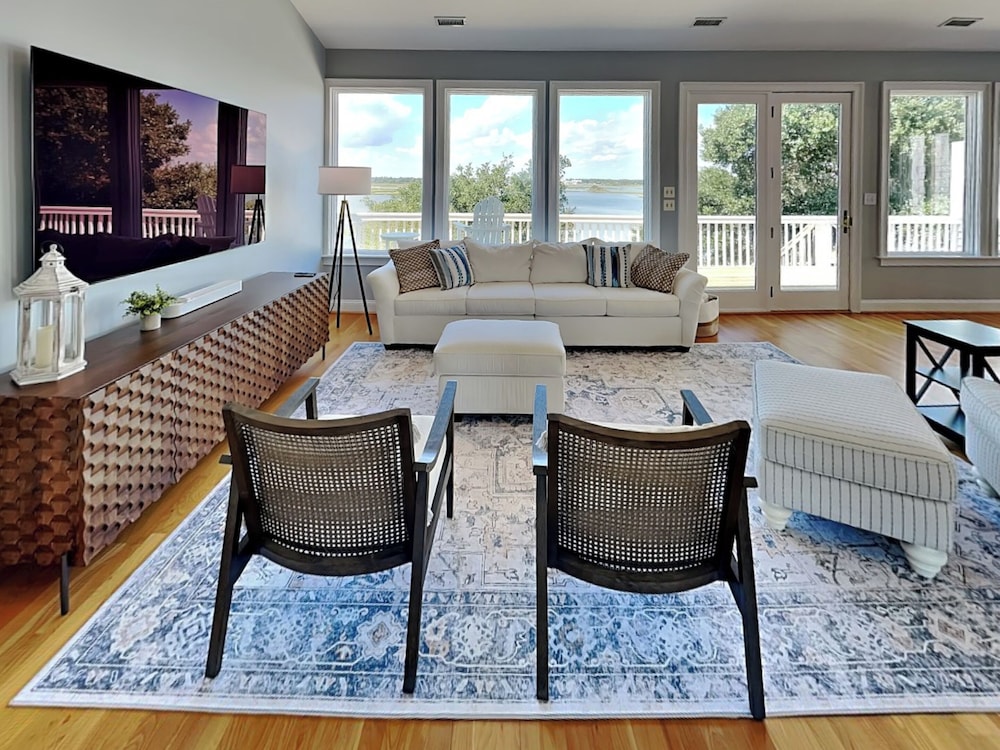 Shady Beaches by Topsail Realty
