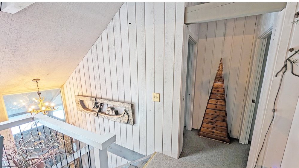 Pine Cone 3 6 Bedroom Home