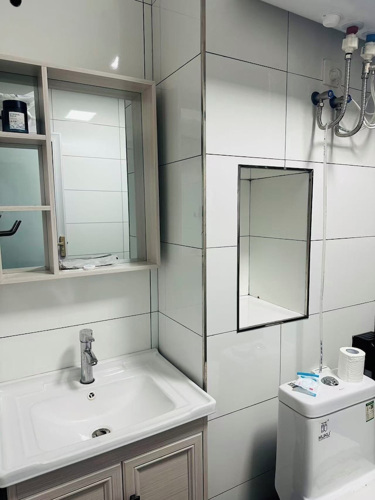 Chongqing Justom Serviced Apartment 4
