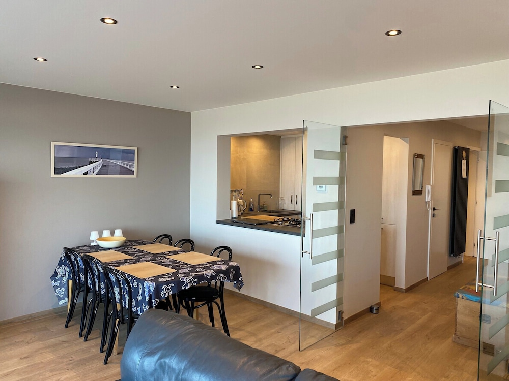 Apartment in Nieuwpoort With Ocean Views