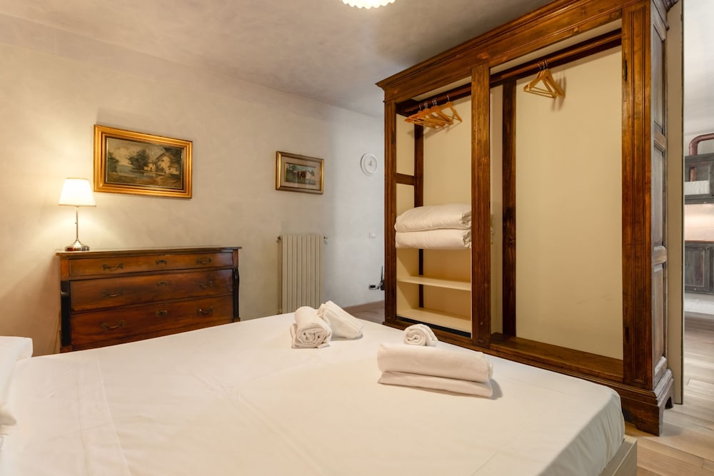Borgo al Sole 2 by Wonderful Italy