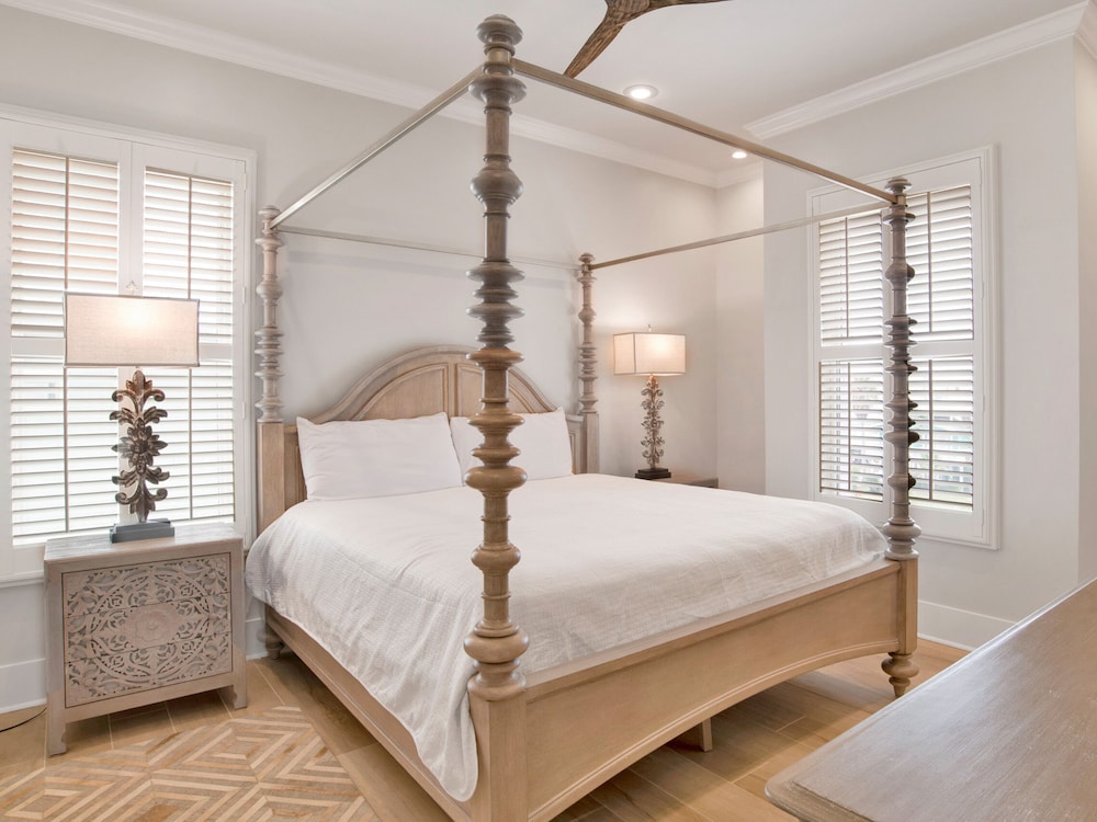 Summer Breeze by Southern Vacation Rentals view 3