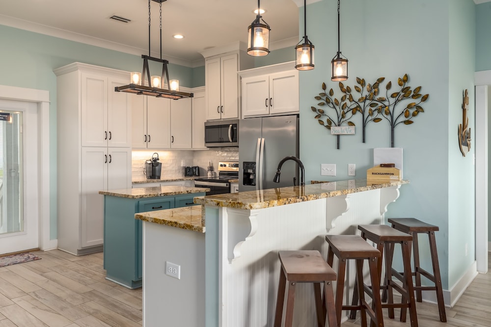 Sea La Vie - 106 Velasco Ct 4 Bedroom Home