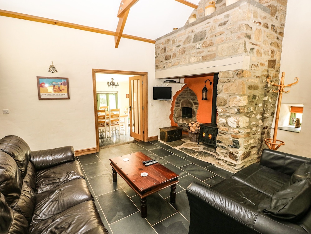 Trewrach Cottage