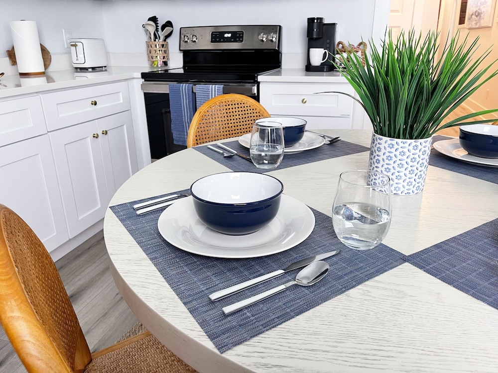 Stylish 1900s Renovated Apartments
