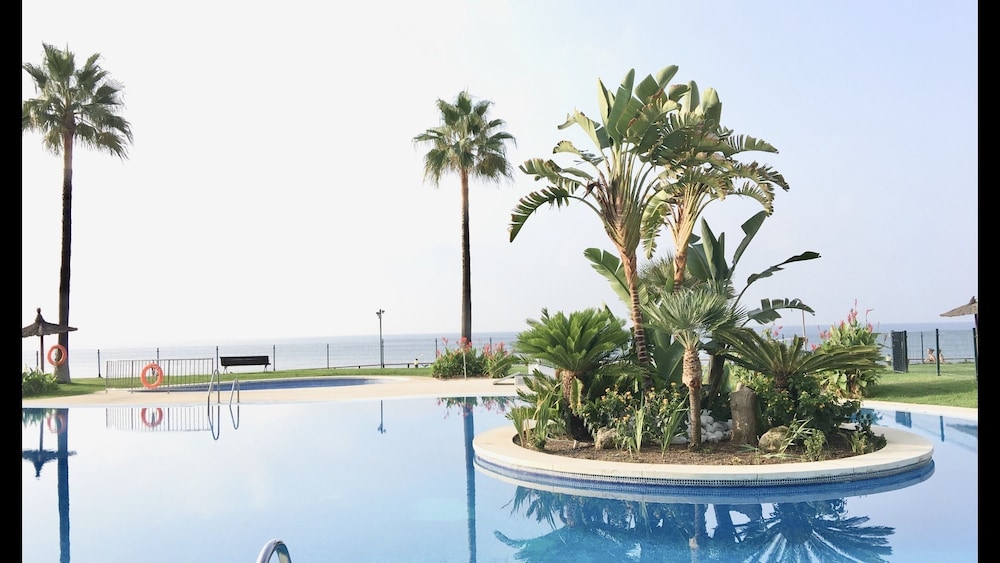 MI CAPRICHO C11 luxury apartment by the Sea
