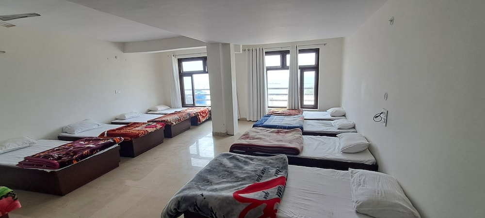 The Hotel Shivalik Inn