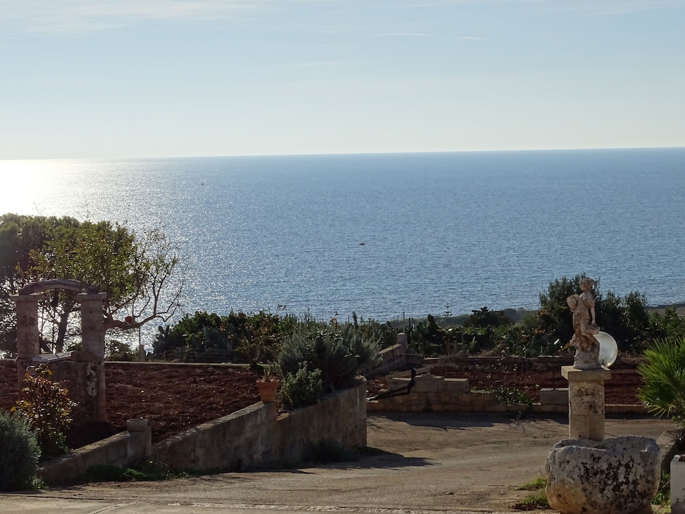 Villa Felloniche