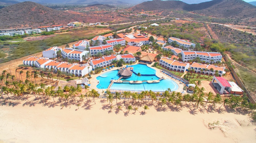 Costa Caribe Hotel Beach & Resort