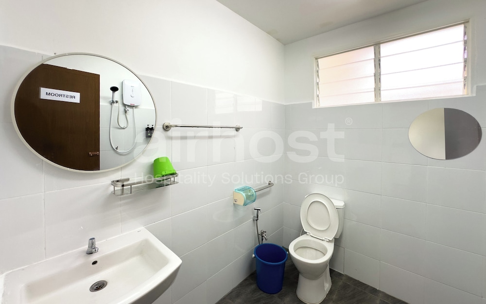 Family Home Ampang Utama