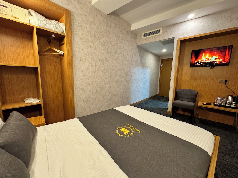 E5 Park Hotel - Image 20