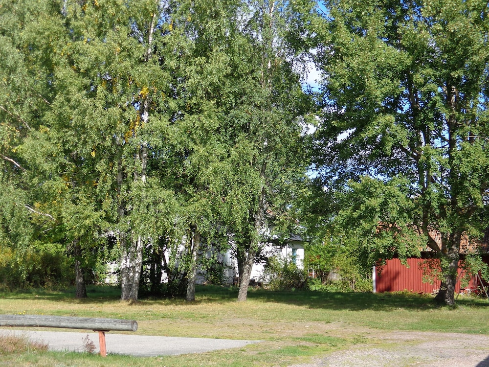 Målerås Vandrarhem B&B