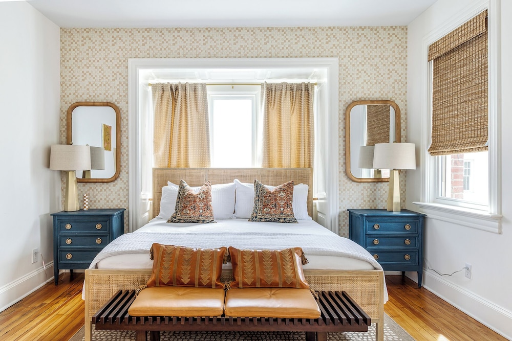 Swann House Historic Dupont Circle Inn