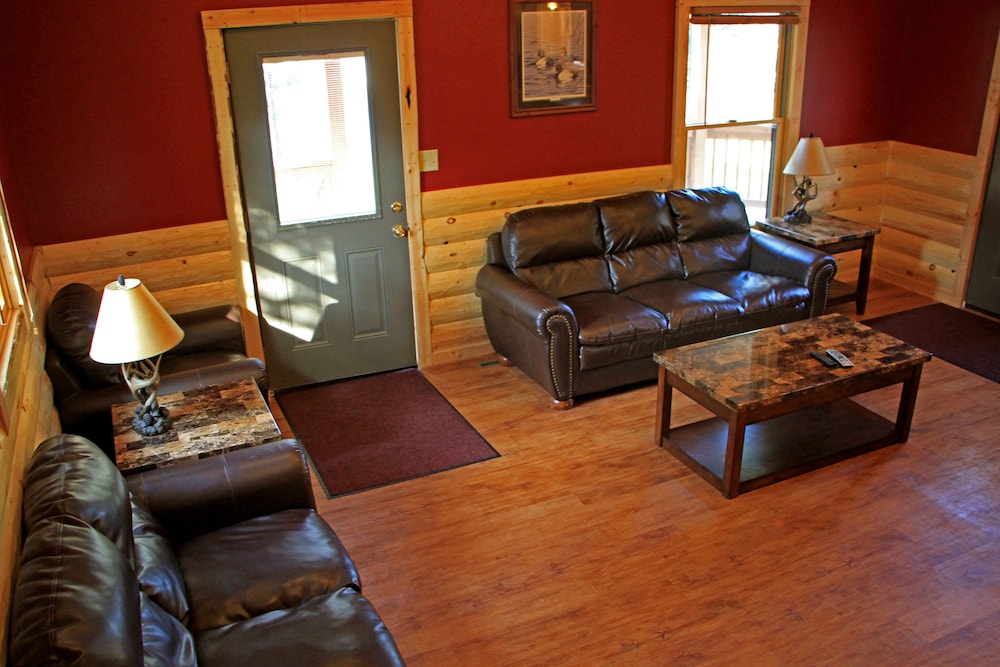 Acorns Resort