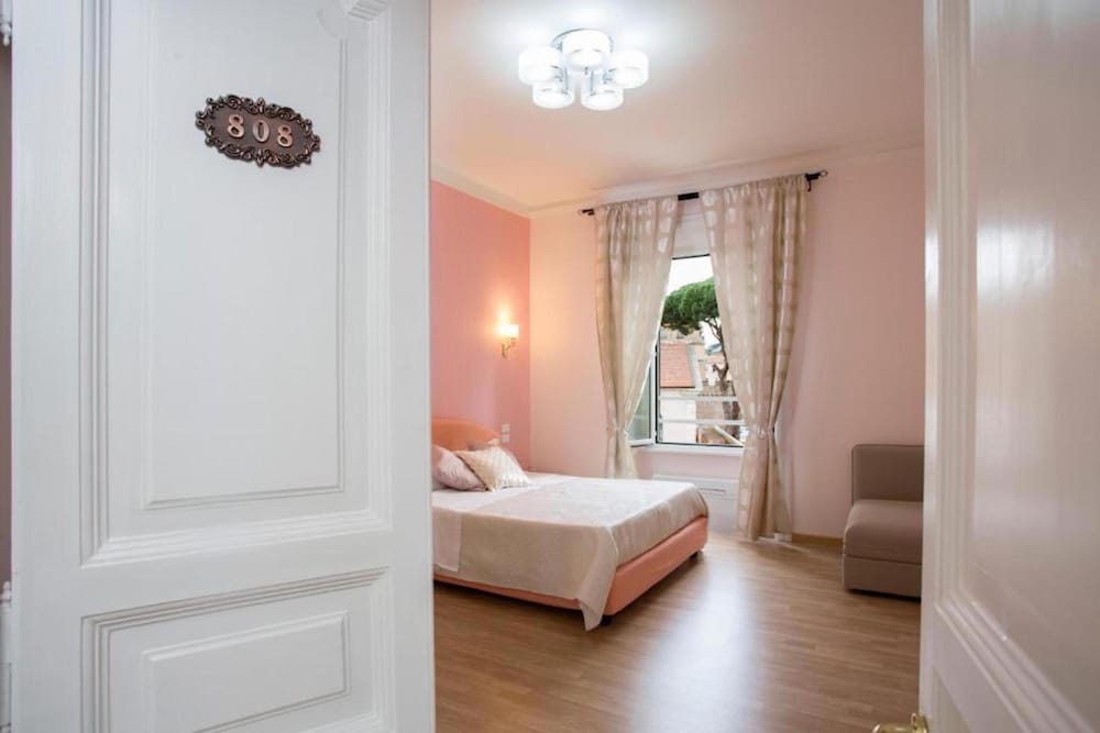 BQ House Castello Luxury Rooms