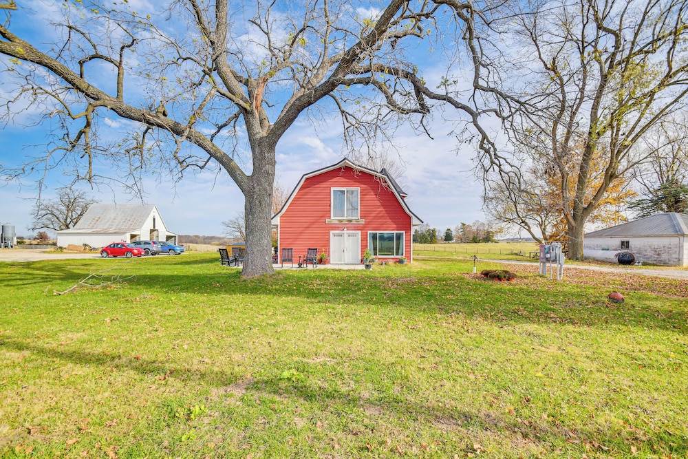 Sauna & Private Hot Tub: Kirkwood Farmhouse!