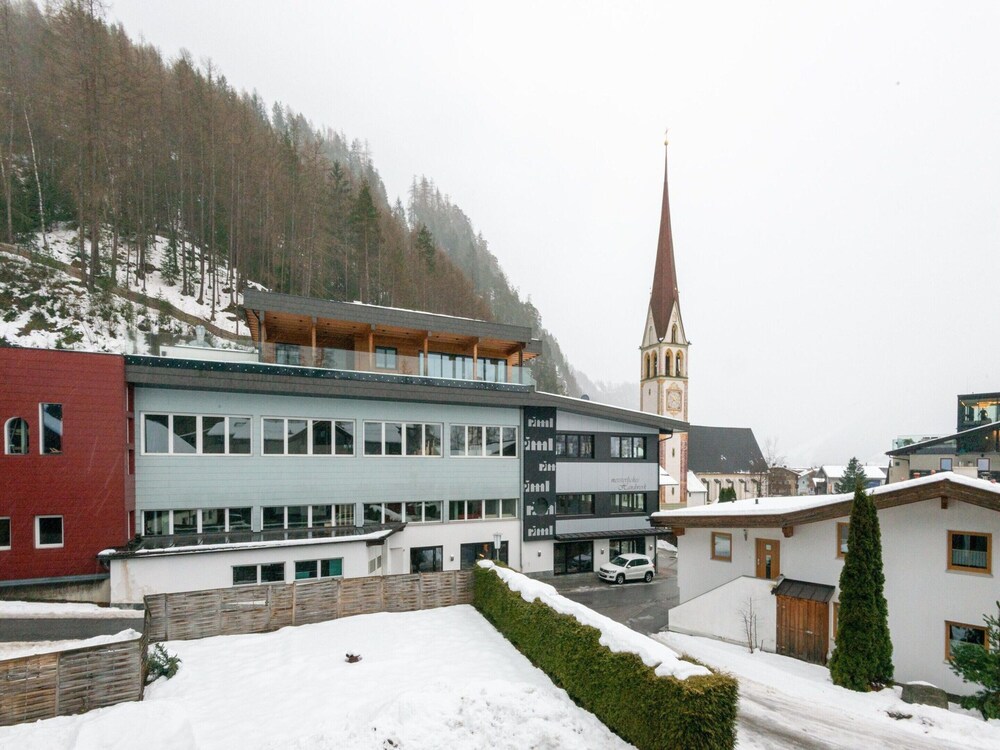 Nice Apartment in Langenfeld With Garden