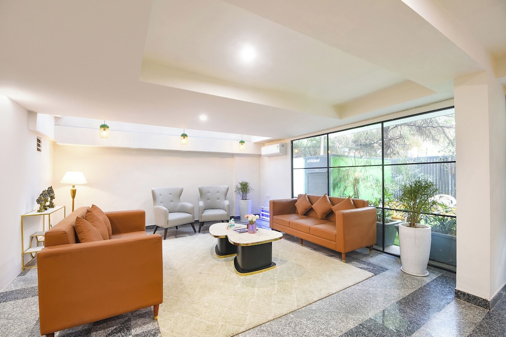 FabHotel Hygge Stay