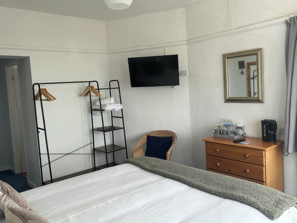 The Yacht Inn
