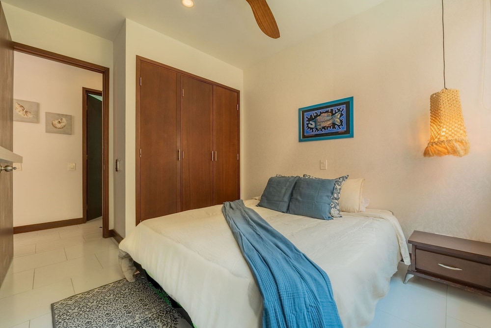 Condominio frente al mar Morros 922
