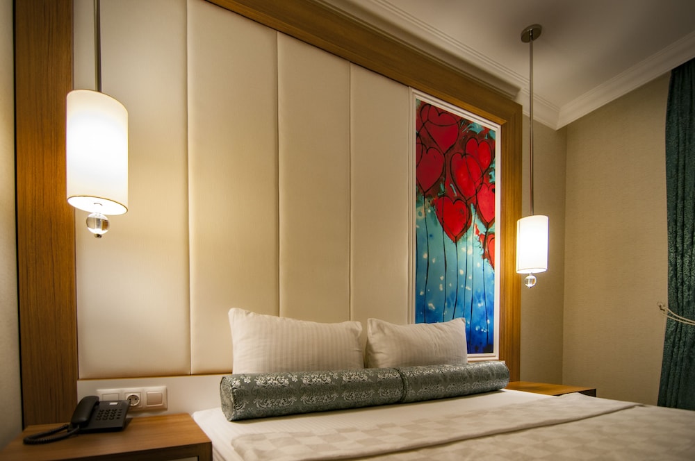 Exelans Hotel & Spa - Image 16
