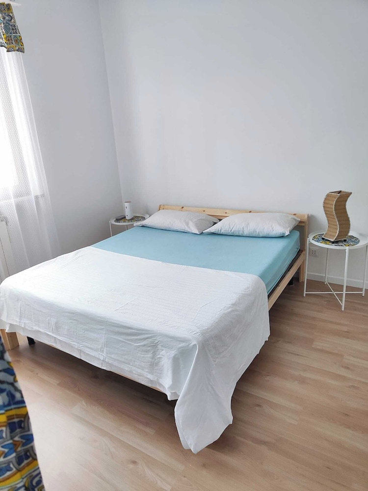 Rickymary House, Pet Friendly view 3