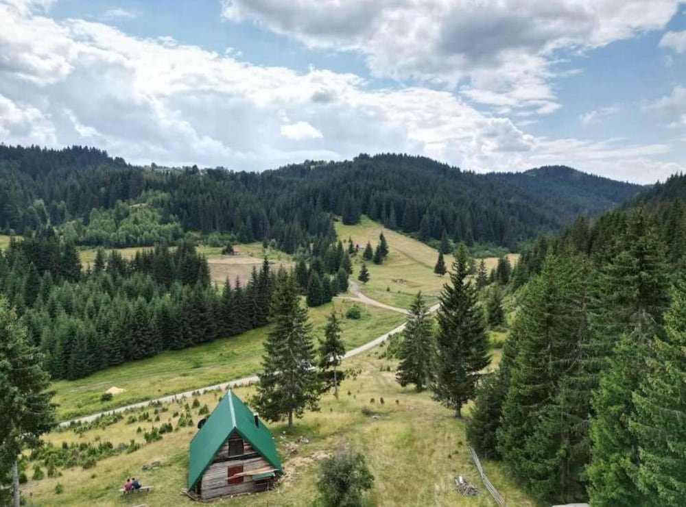 Cottage Zlodo