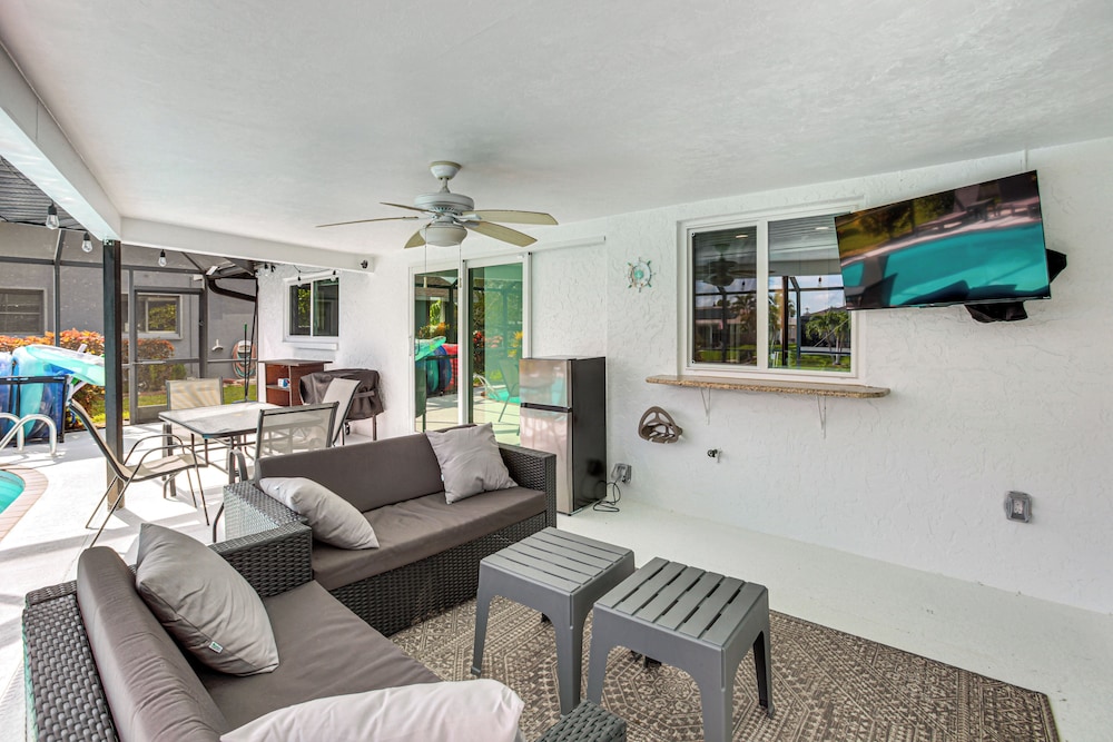 Swim, Hike & Golf: Family Gem in Cape Coral!