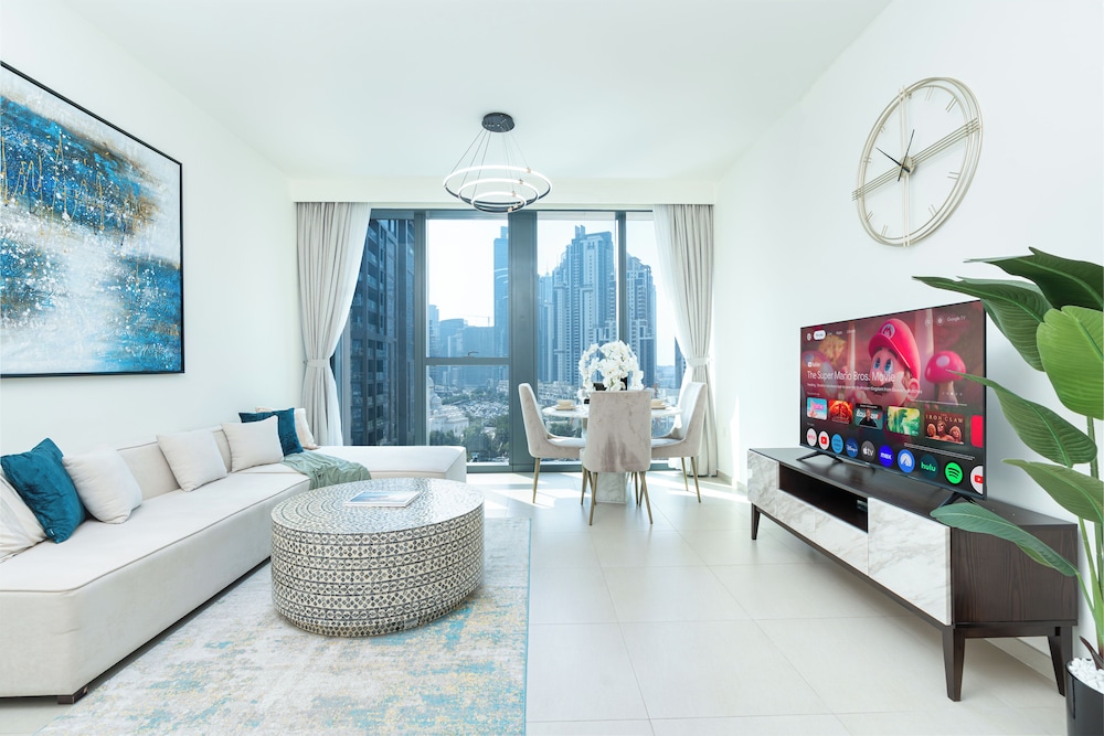 PVH - Vibrant 1BR - BLVD Heights