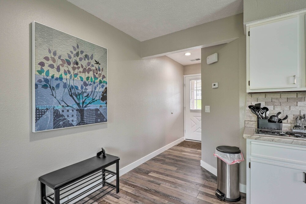 Pet-friendly Branson Studio < 3 Mi to Lake! - Property Image 9