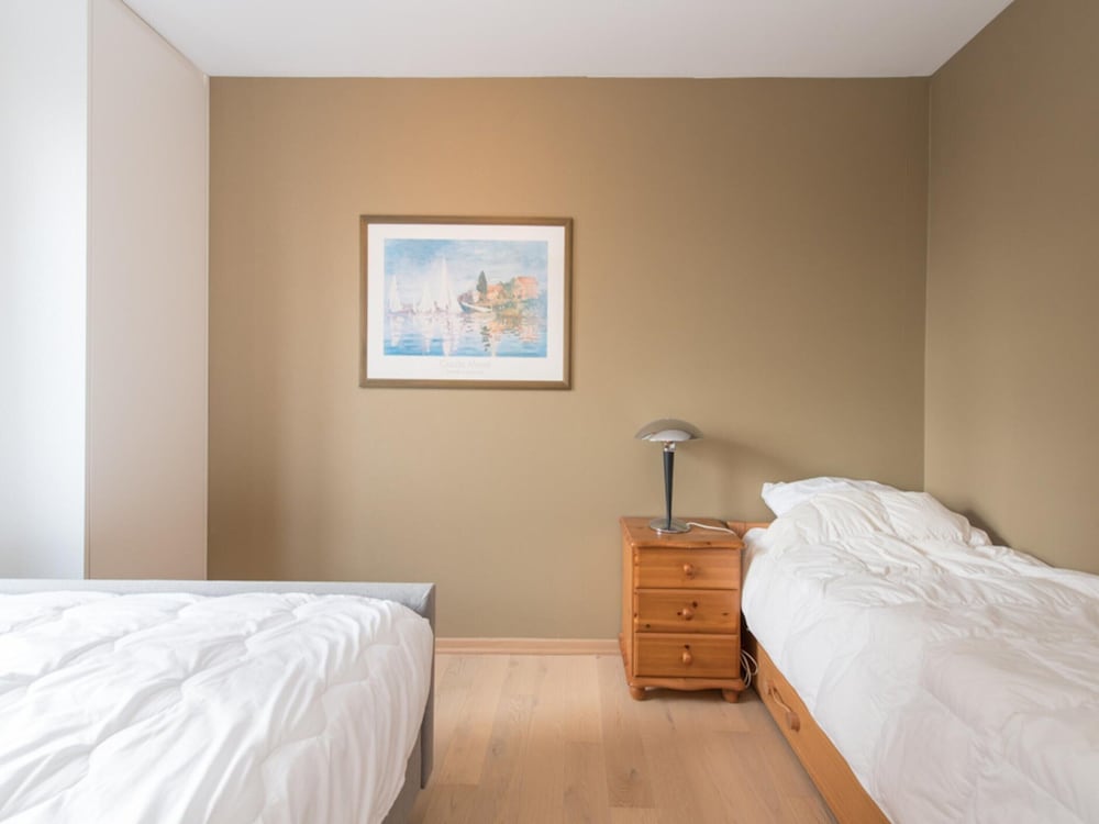 Tasteful Apartment Near the Beach