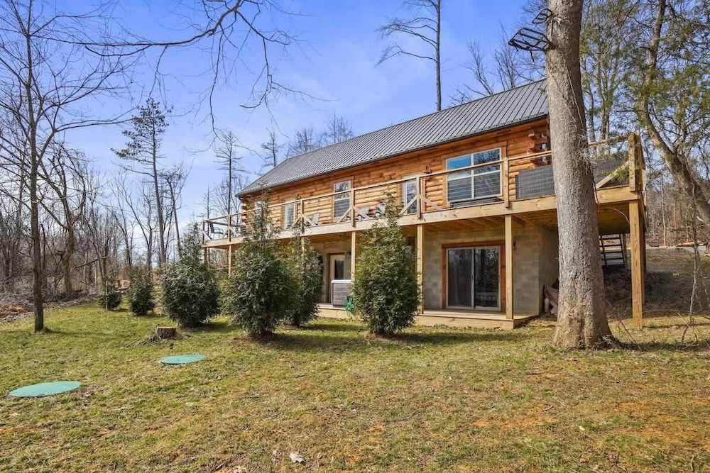 Fern Woods A Modern Take on Hocking Hills Cabins