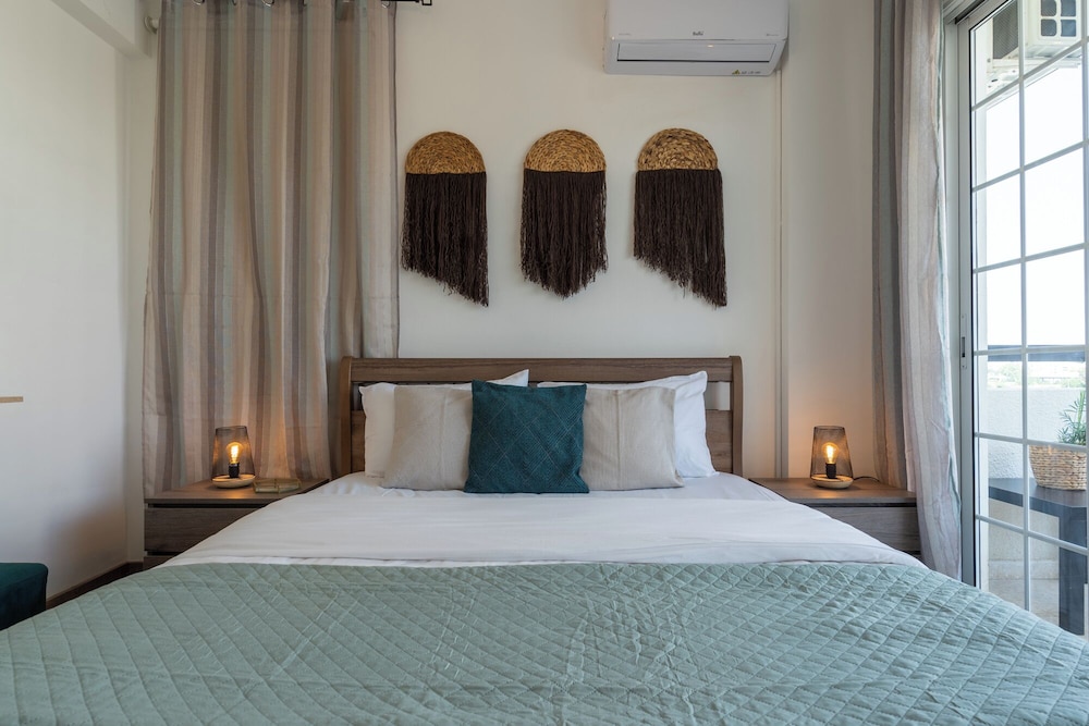 Araminta 2-Bedroom Apartment in Larnaca