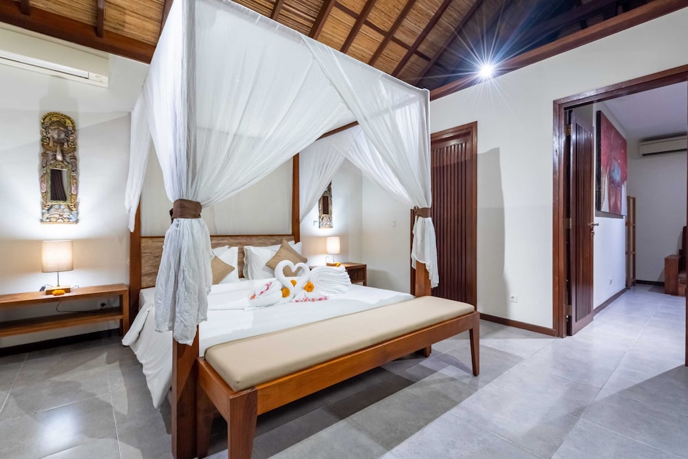 Villa Alroda Antik