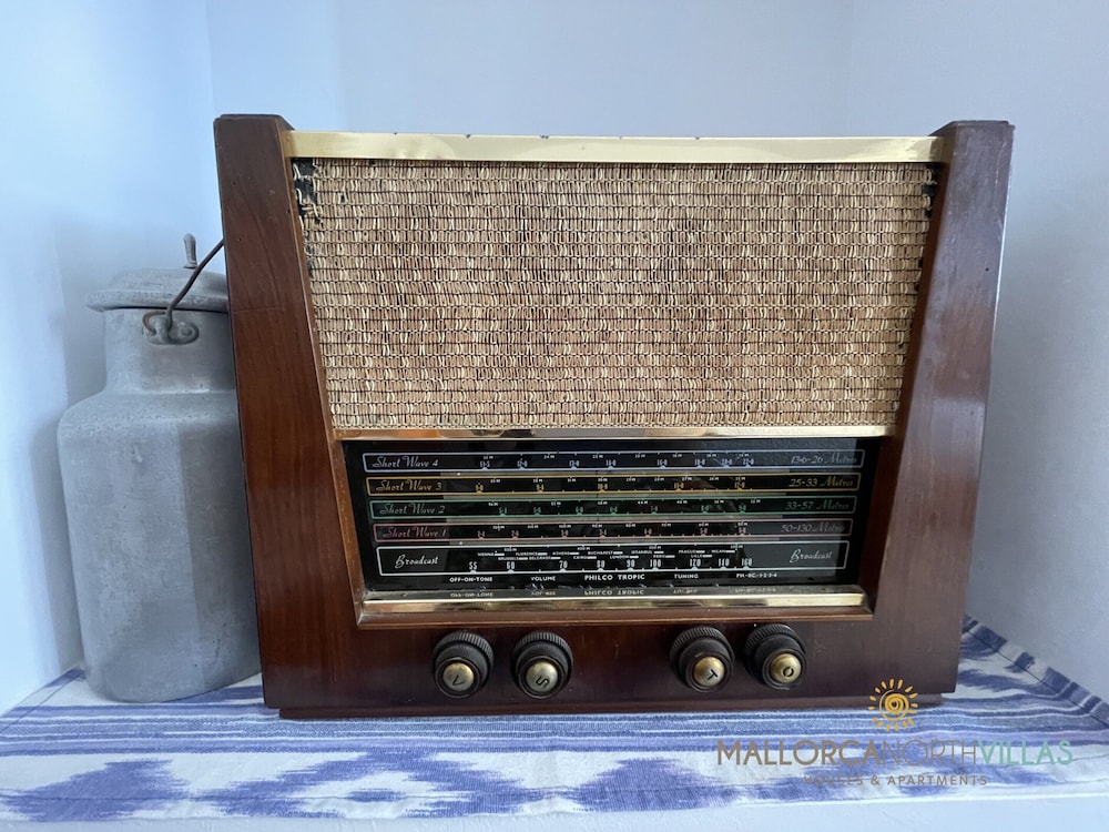 Spacious Villa With Garden photo 3