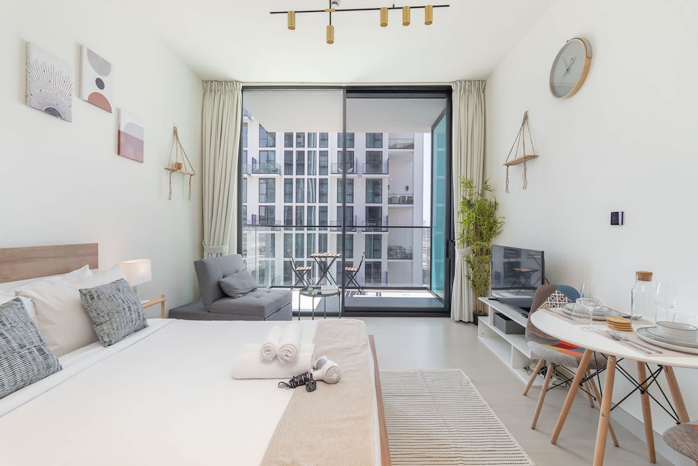 A Superb and Amazing Studio in Binghatti Lavender With Balcony