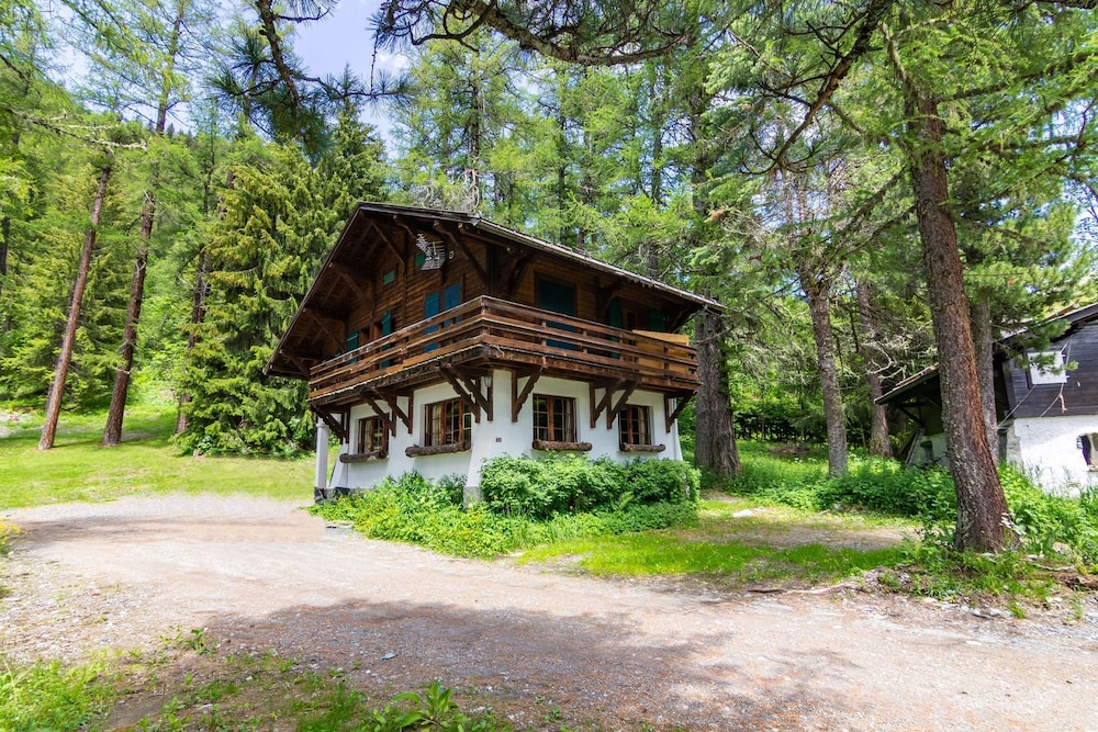 Chalet Ecureuil in Le Tour Argenti re