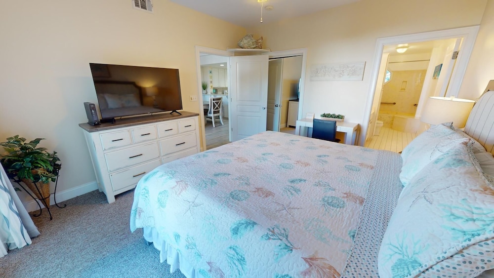 Bay View Villas 1 by Tybee Vacation Rentals