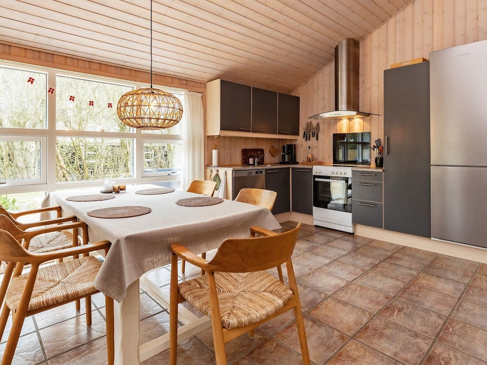 9 Person Holiday Home in Albaek view 3